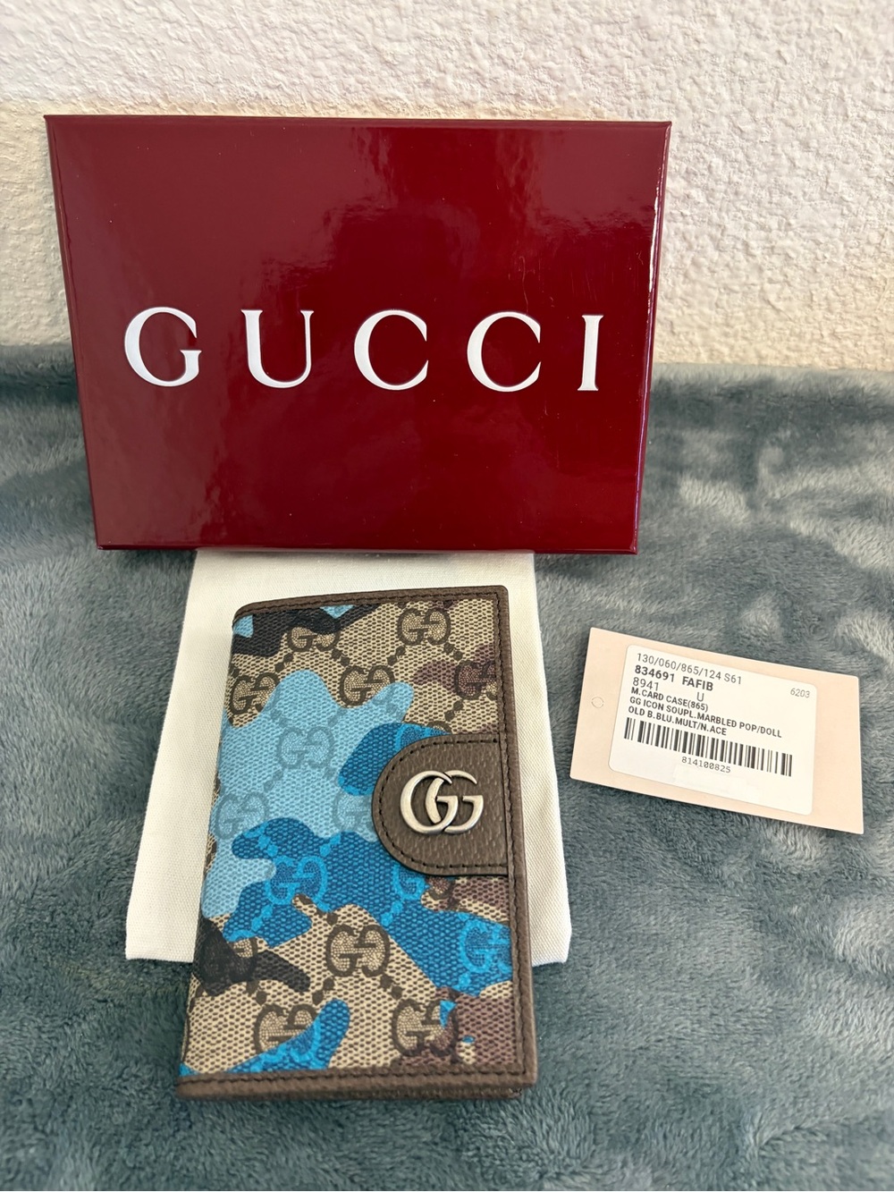 Brand New Gucci GG Supreme Monogram Camouflage Long Card Case Blue/Light